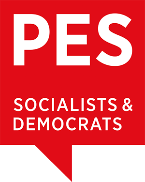 Logoen til Party of European Socialists. Rød firkantet snakkeboble med hvit tekst som lyder: PES - Socialists & democrats.